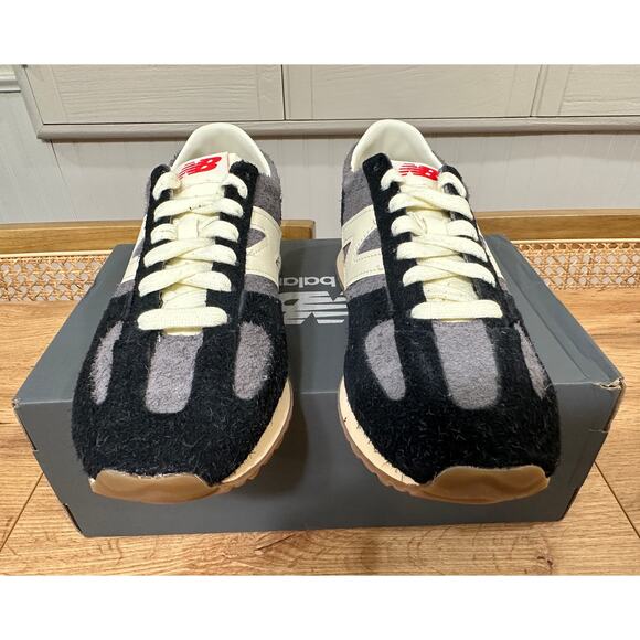 New Balance Womens 471 Lifestyle Sneaker Grey Black Suede Mesh Size 7 NIB Unisex - Picture 7 of 14